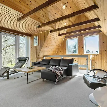 8004-knebel-vestre-strandvej-19-a * Knebel