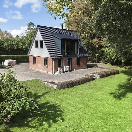 8004-knebel-vestre-strandvej-19-a Knebel